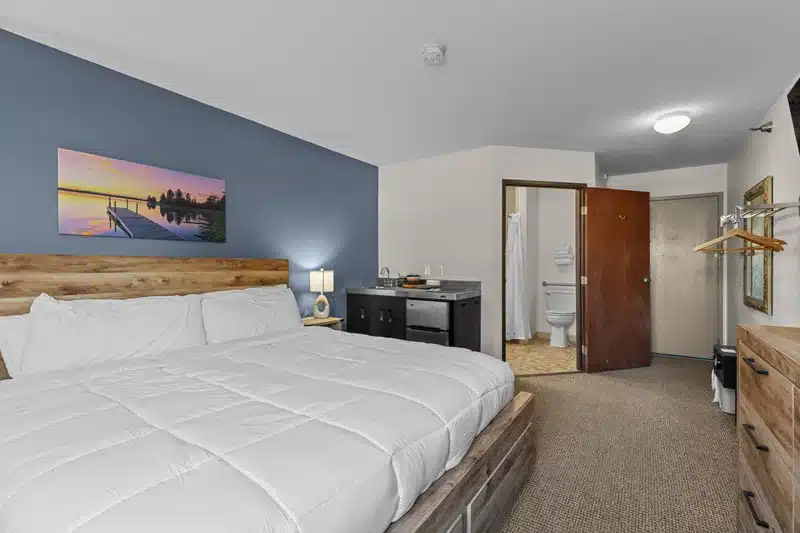 What to Expect When You Check In at Nisswa Hotel & Suites